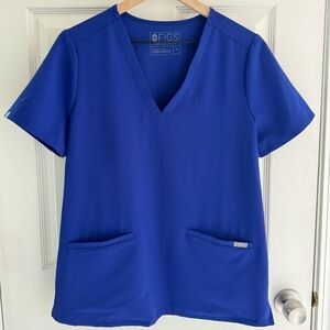Figs Casma Three-Pocket Technical Scrub Top Bright Blue #FW1000 NWOT v-neck